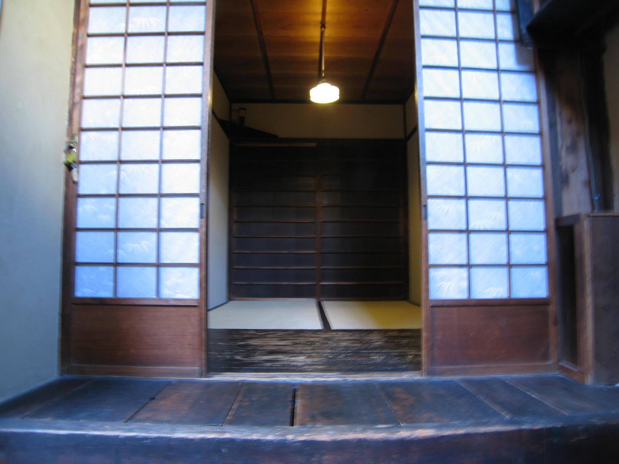 Small World Guest House Kyoto Exterior photo